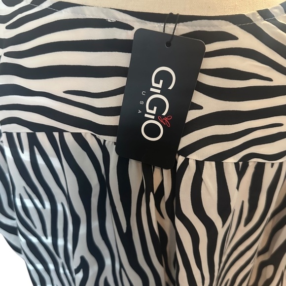 GiGiO Blouse V-neck Zebra Print Large - Picture 6 of 6